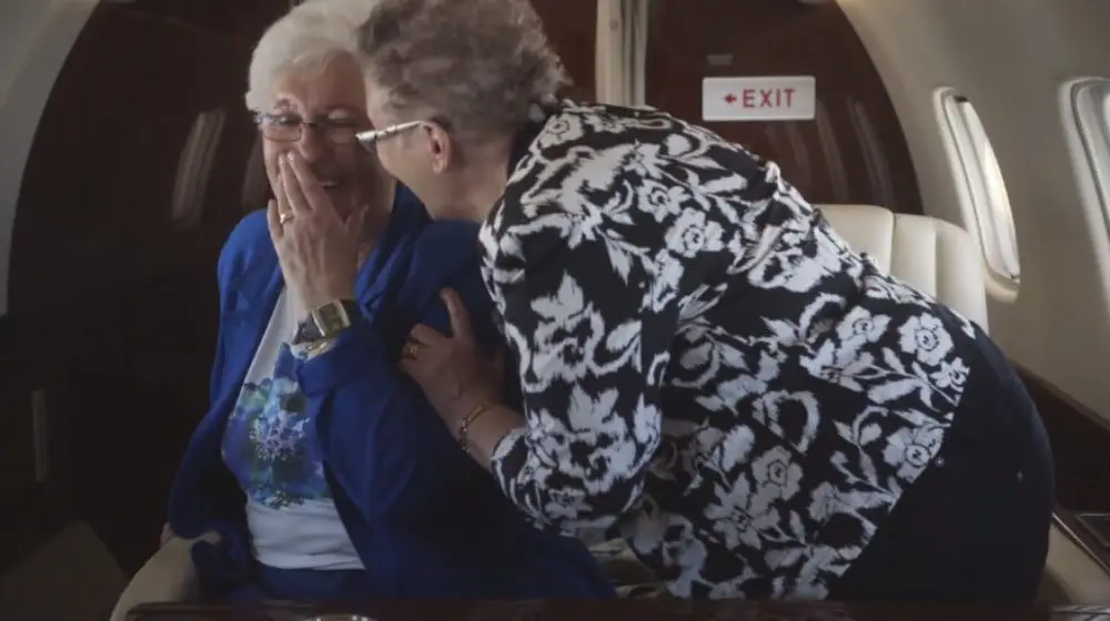 2 grandmas board a plane for the first time & their reactions will truly brighten up your day