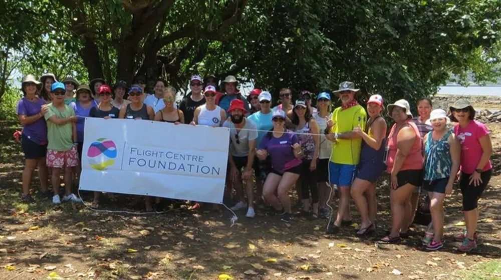 FLIGHT CENTRE AGENTS GET GRUBBY AT GLOBAL FOR CHARITY