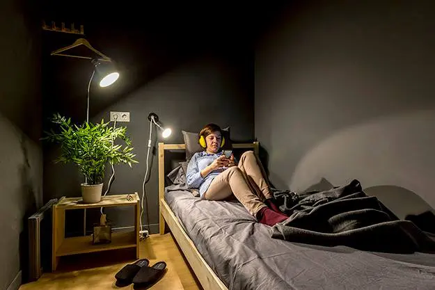 A nap bar opens in Spain for sleeping, not drinking 16 Siesta&Go Nap Bar Spain Madrid 4