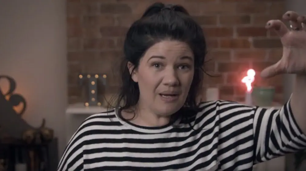 NT TOURISM RIPS INTO SYDNEY IN SARCASTIC NEW PROMO