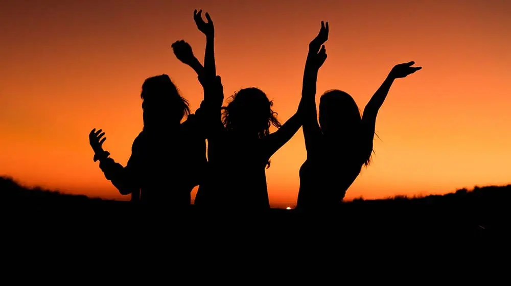 WHAT GLOBAL STARS CAN EXPECT IN WA THIS WEEKEND