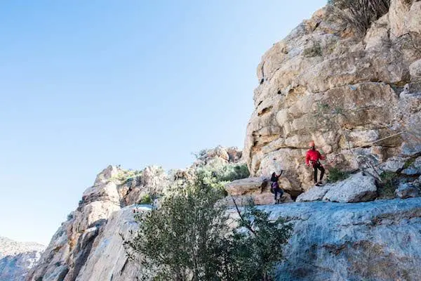 TOTAL INDULGENCE AWAITS YOU IN OMAN 24 Grand Adventure Alila Jabal Akhdar - Via Ferrata