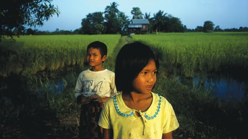 cambodia siem reap children plantation Intrepid KarryOn