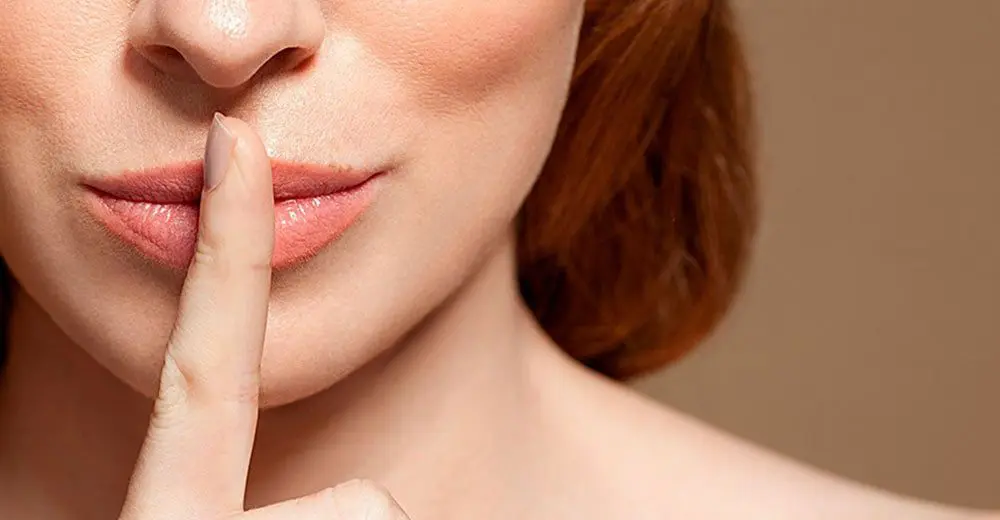 5 THINGS TRAVEL AGENTS WILL NEVER TELL THE CLIENT...