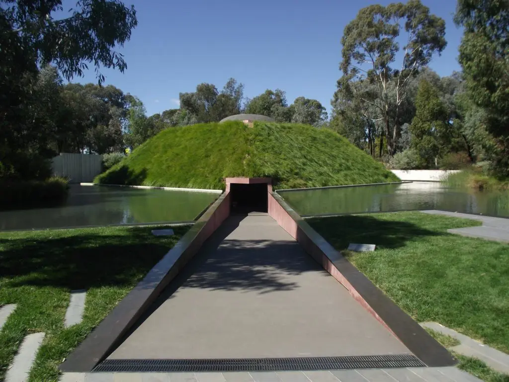 Top 10 Australia Museums - National Gallery of Australia