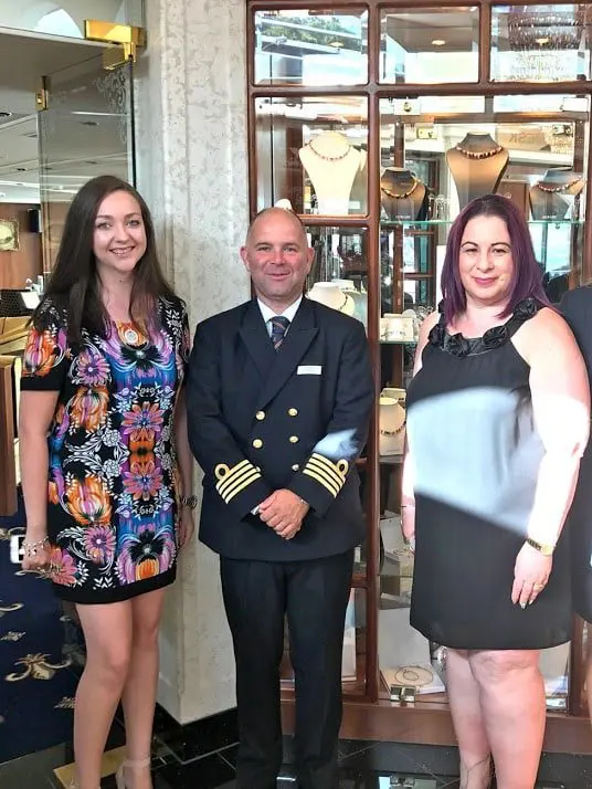 TRAVEL AGENTS SPOTTED CRUISING IN FRANCE, COOKING THAI MEALS & MORE 49 BiaHarNGvMbm6mqU07IJ_k1Z3aeo_KzE4dRuDZKL_eoZX5j6oUsOL9voQU8fxmnZ6wh3CjwNR-_Oyw=w1060-h714