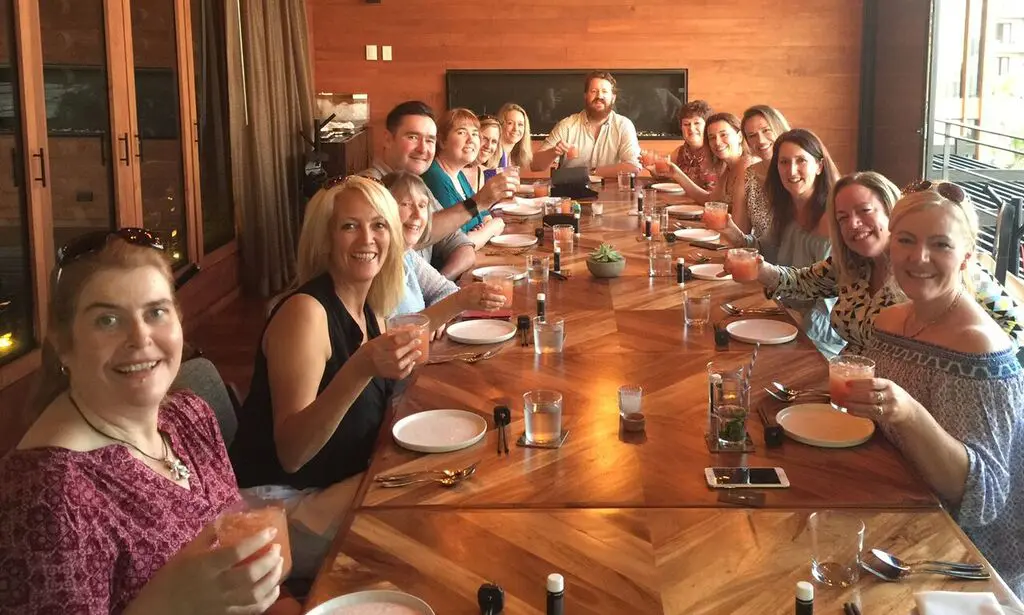 Travel Agents SPOTTED sun baking in Los Cabos, racing around NYC & more 40 Travel Counsellors 5
