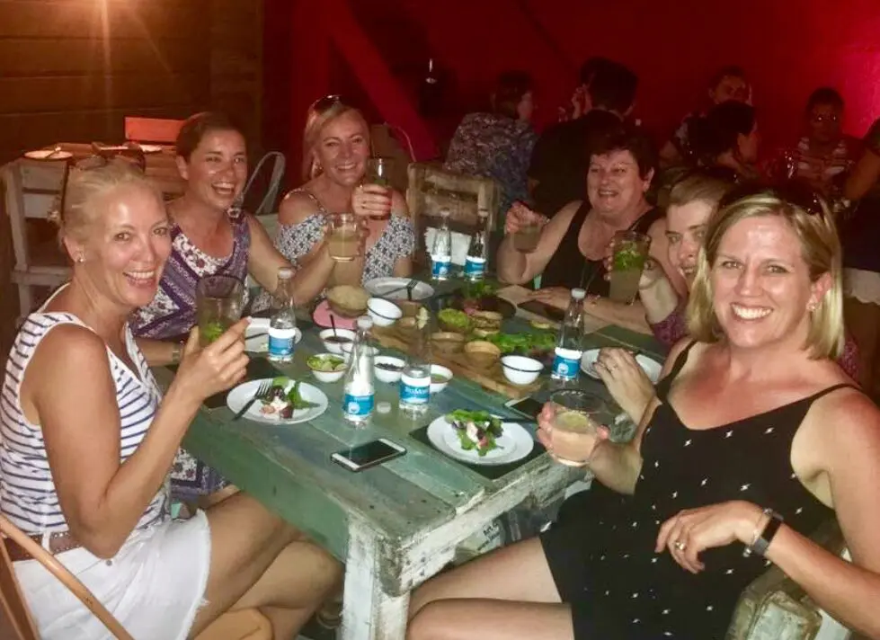 Travel Agents SPOTTED sun baking in Los Cabos, racing around NYC & more 41 Travel Counsellors 6