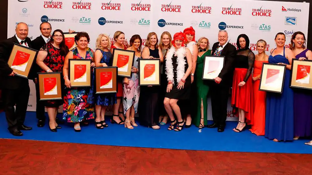 HOW MUCH COMMISSION DID TRAVELLERS CHOICE MEMBERS MAKE?