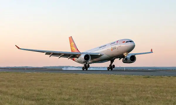 Capital Airlines Sydney Airport 3