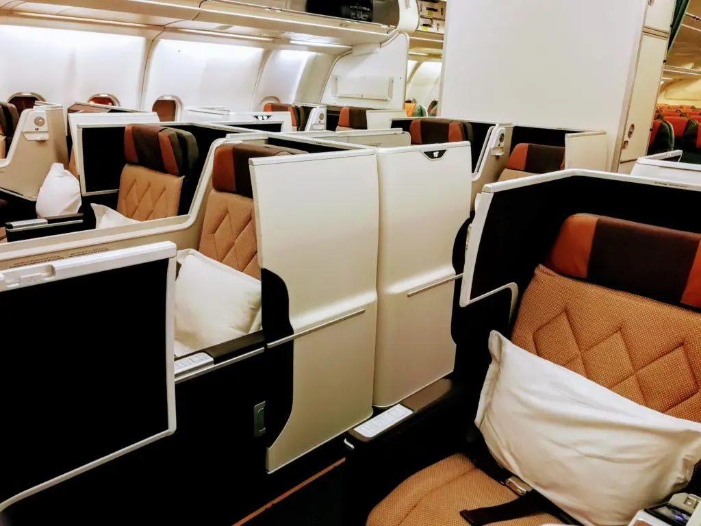 FLIGHT REVIEW: Oman Air Business Class - Kuala Lumpur - Muscat