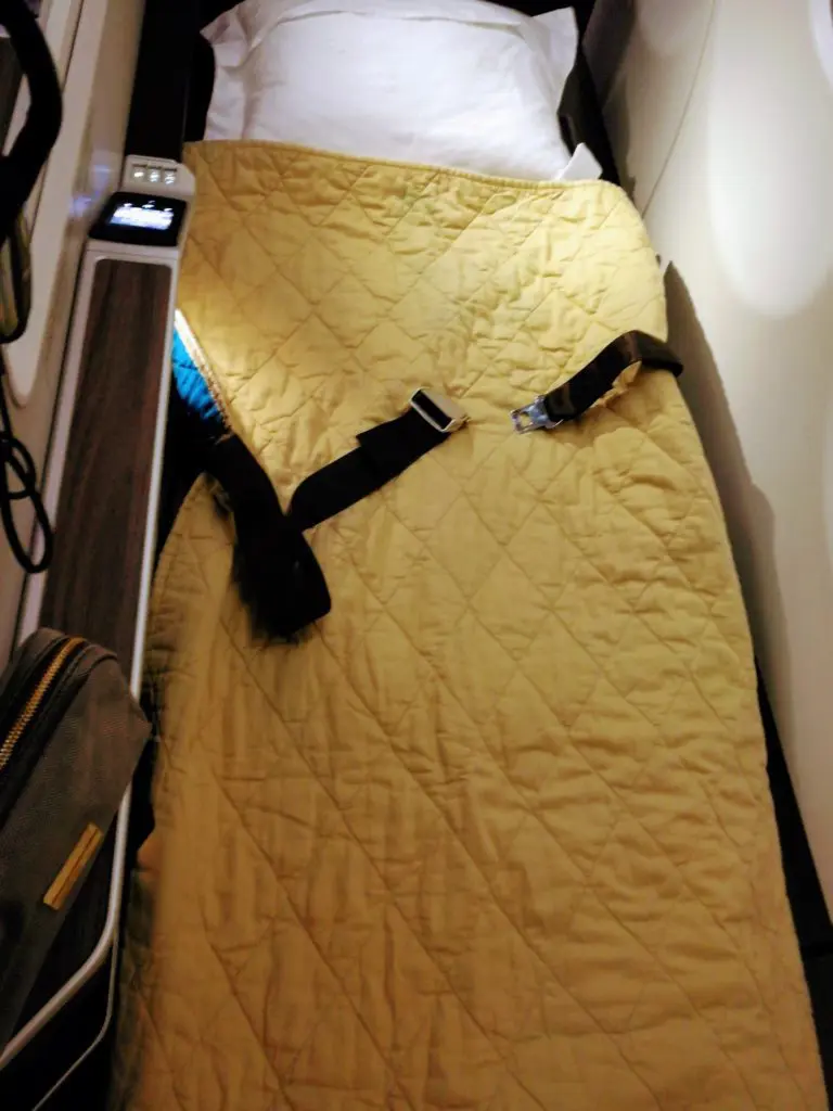 FLIGHT REVIEW: Oman Air Business Class - Kuala Lumpur - Muscat 62 Oman Air Review - Bed Mode Seat