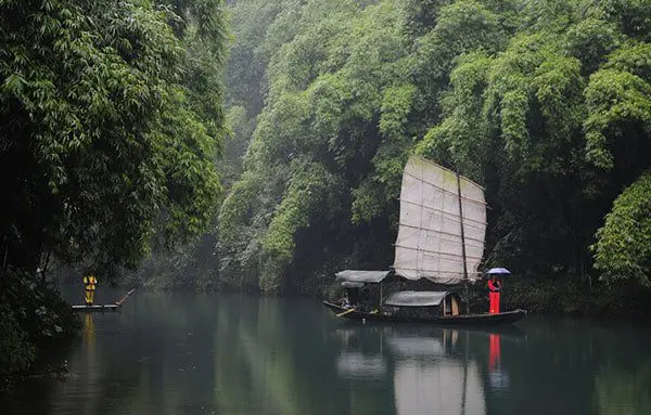 AGENTS: Tick China off your bucket list on the Wu Dynasty Famil! 19 chin1