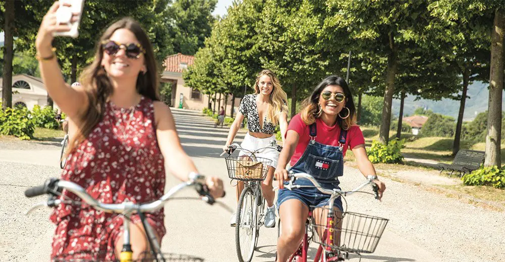 This new trip style is a total game changer as you can have the best of both worlds...