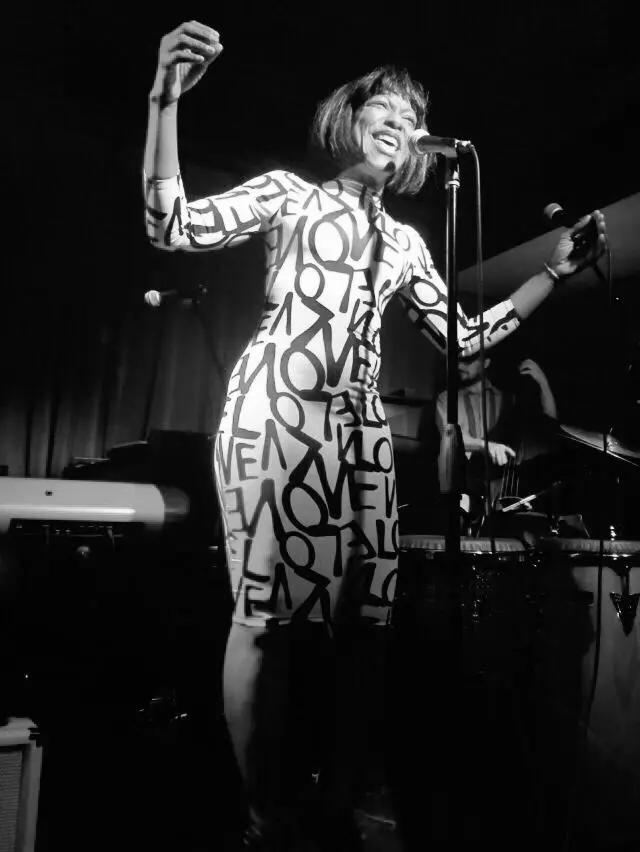 From Barneys to the Brooklyn Brewery, 12 spots you need to stop by in New York 38 newyork gin fizz