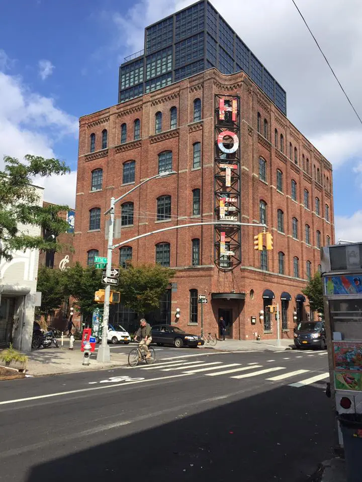 From Barneys to the Brooklyn Brewery, 12 spots you need to stop by in New York 42 newyork hotel whyte