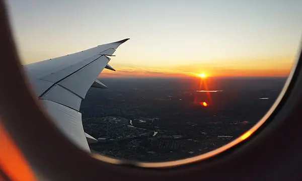 WARNING: "Airlines may one day cut Travel Agent commissions in Australia" 7 Image: Eva Darron/Unsplash