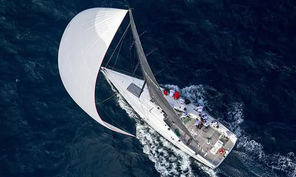 VIP experience at the Vatican, Regent adds more Cuba calls & more travel news 31 Ponant Noumea Race