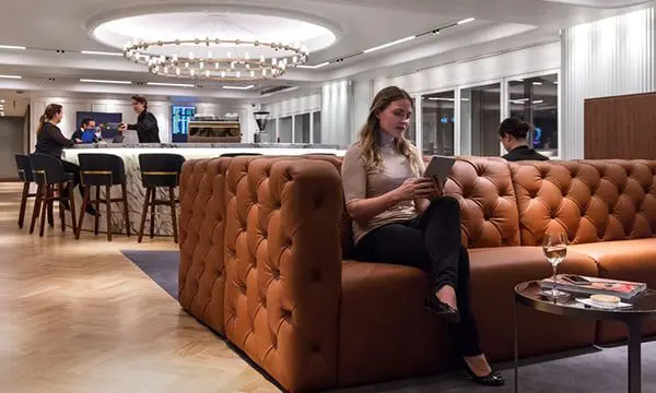 Qantas opens first lounge in London in time for 787 Dreamliner guests 20 Qantas London Lounge 6