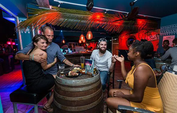 How to fit New Caledonia into a long weekend 37 c8