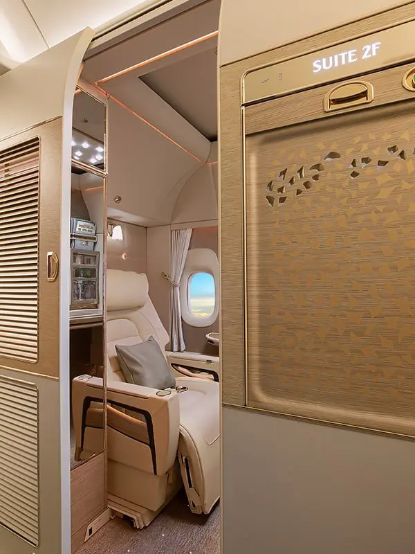 emirates-first-class-karryon4