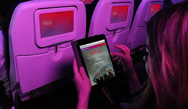 #TRAVELHACKS: How to overcome a fear of flying (Aviophobia) 14 netflix-karryon