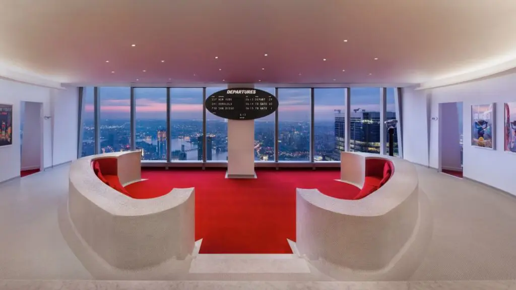 Travel back to the 60s in JFK's retro hotel