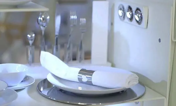 Which North American airline serves the healthiest food in the air? 6 Image: Delta Air Lines