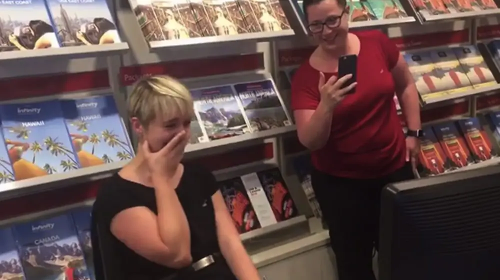 Travel Agent WINS a free trip for her parents from Insight Vacations