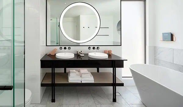 QT Queenstown opens to create a snowstorm of style in New Zealand's natural playground 12 remarkable-king-qthotels-karryon1