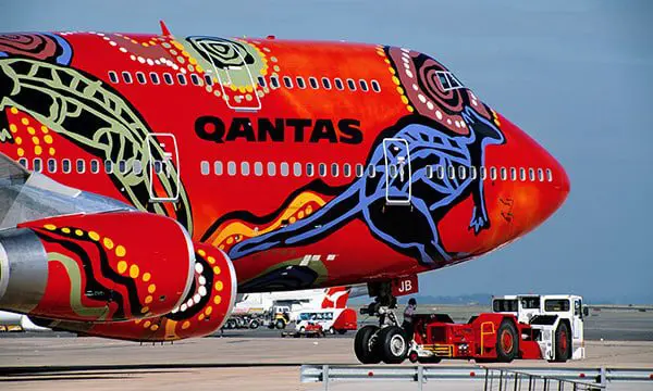Qantas adopts the indigenous spirit of Australia in special Dreamliner livery 1 Qantas Indigenous Plane 2