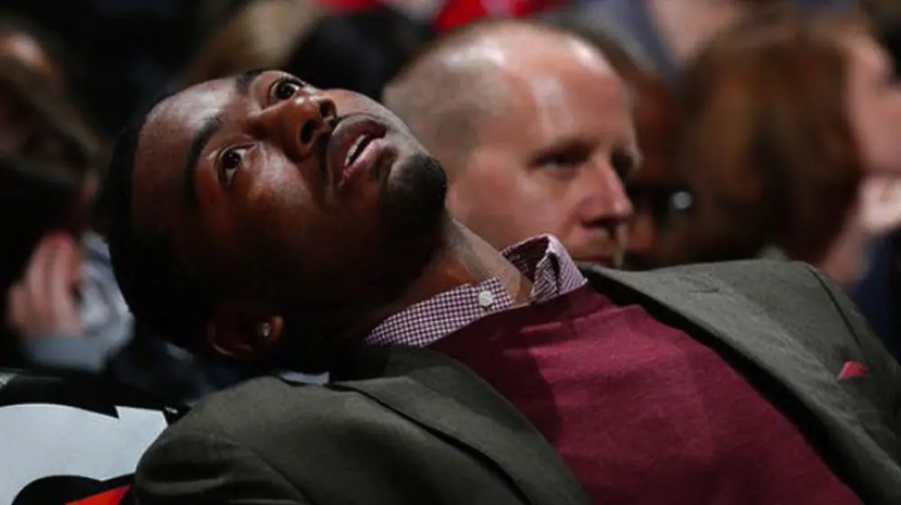 Which airlines are least likely to annoy you with delays?