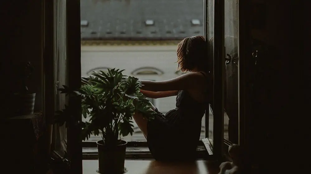 Why the world needs Travel Agents: Woman loses $5,000 in accommodation scam