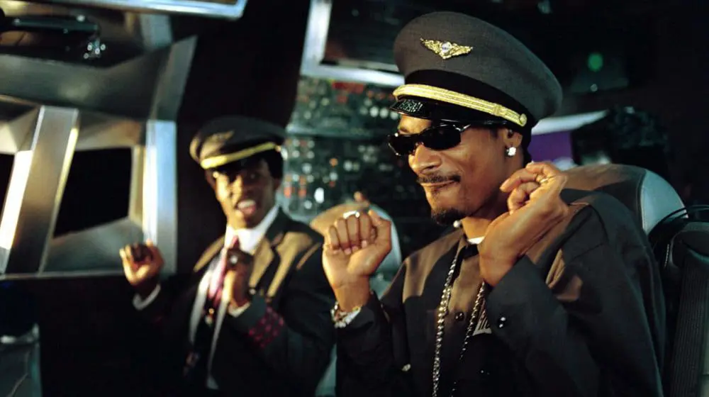 AIRFARE TRENDS: It was cheaper to fly international than domestic last year