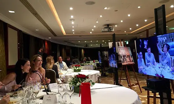 Sharing a dining table with new friends 6300km away 7 12
