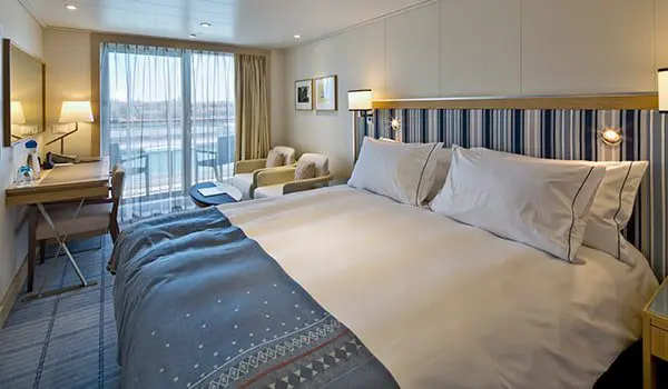NORWEGIAN MASTERPIECE: Viking Sun arrives in Sydney to blow everyone's minds 8 deluxe-veranda-vikingsun-karryon