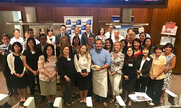 Agents spotted in the Galapagos Islands, cooking up a storm & on Queen Mary II 16 famil4