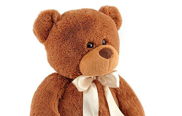 Agents reveal the most embarrassing items on their famil packing list... 15 tedd