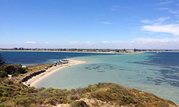 STUNNING: The most popular small islands around Australia revealed 26 Penguin