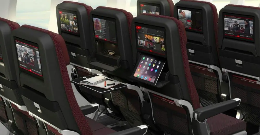 How Qantas made a 17hr flight to London bearable for Economy flyers 16 Qantas feature