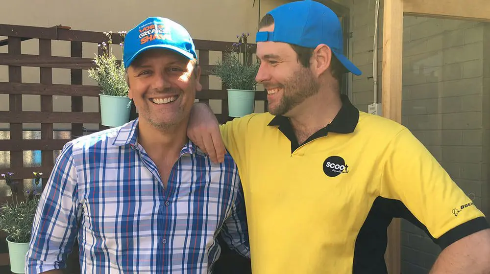 HAIRLESS WEDNESDAY: Live chest wax at KARRYON this afternoon