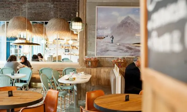 Where to eat in Madrid when you're over tapas 10 crusto coffee shop (1)