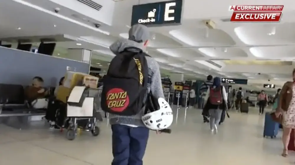 A Travel Agent would've stopped this TWEEN from using mum's credit card to book a trip to Bali