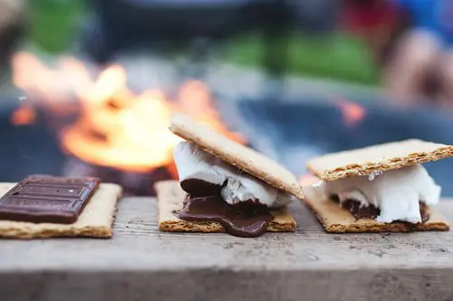 Campfire S'Mores
