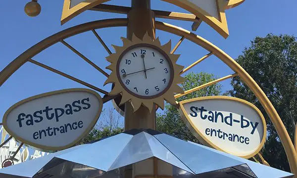 Disneyland & California Adventure Park wait times