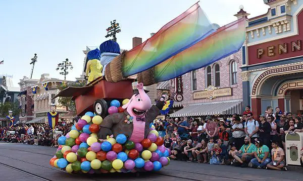 8 things to do during Pixar Fest at Disneyland & California Adventure Park 23 Disneyland Pixar Play Parade