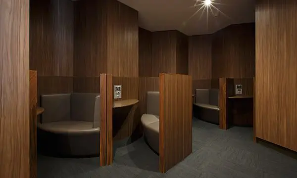 ANOTHER 'Pay as you go' airport lounge opens in Melbourne 12 Plaza Premium Melbourne 3