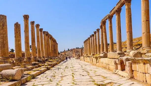 IT'S A MYSTERY: Why don't more people visit Jordan? We're about to find out 4 jerash-karryon2