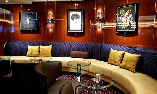 AHOY, MATIES! There's a new Seabourn ship at sea 12 Seabourn Ovation 4