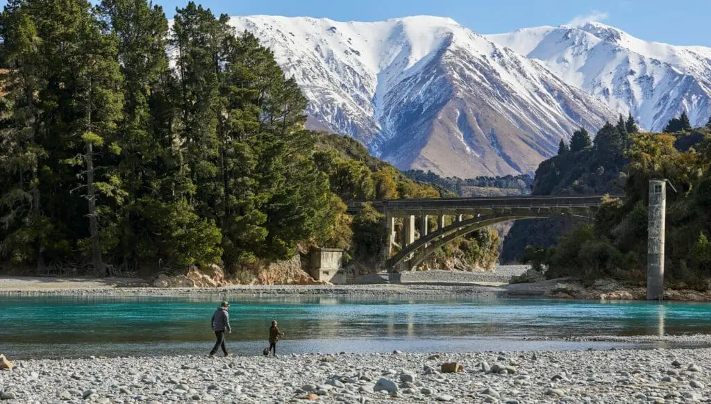 Book ANZCRO’s New Zealand Highways collection 4 ANZCRO New Zealand Highways